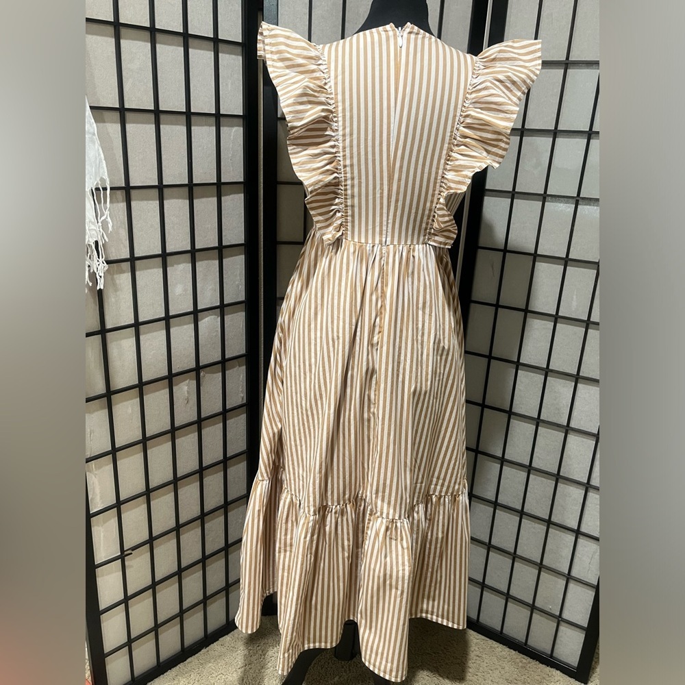 SUGARLIPS LUNA Striped Ruffle- SHOULDER MIDI Dress in Beige and White SIZE S - Picture 9 of 12